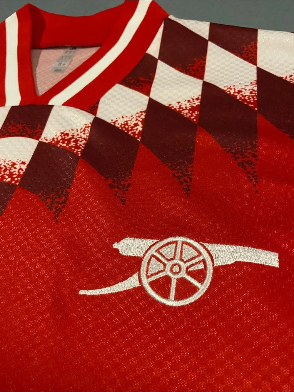 adidas Red Arsenal Short-Sleeve Soccer Jersey with Geometric Yoke